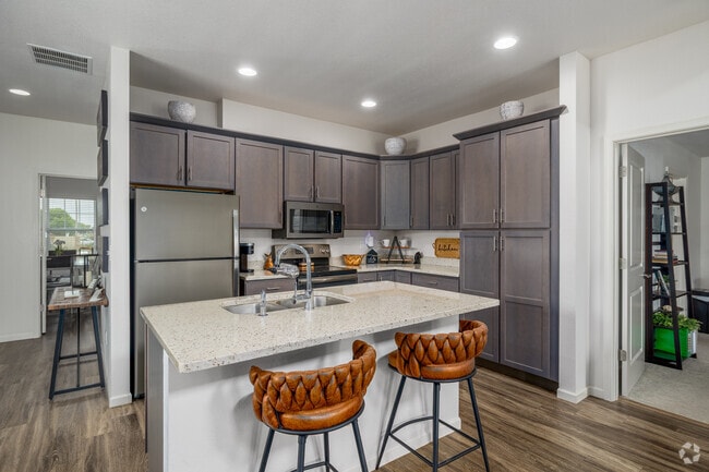 4 habitaciones, 3 baños - 155 m² - Cocina - Willow Chase Twinhomes