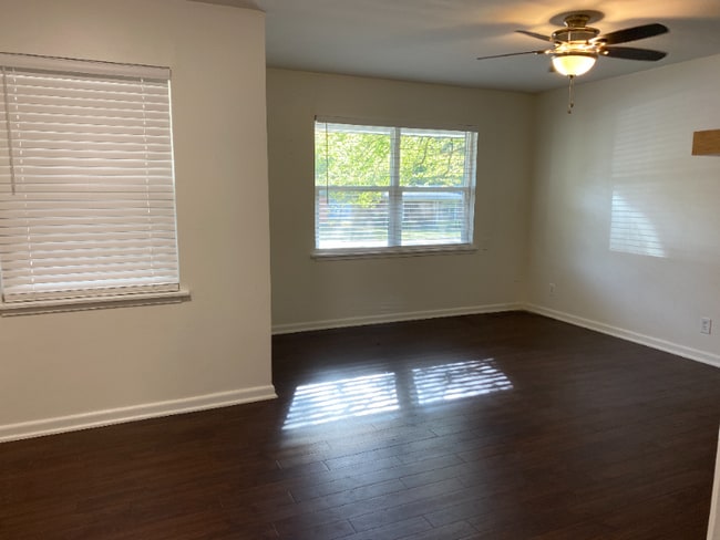 Photo - 3921 Sabine Ave