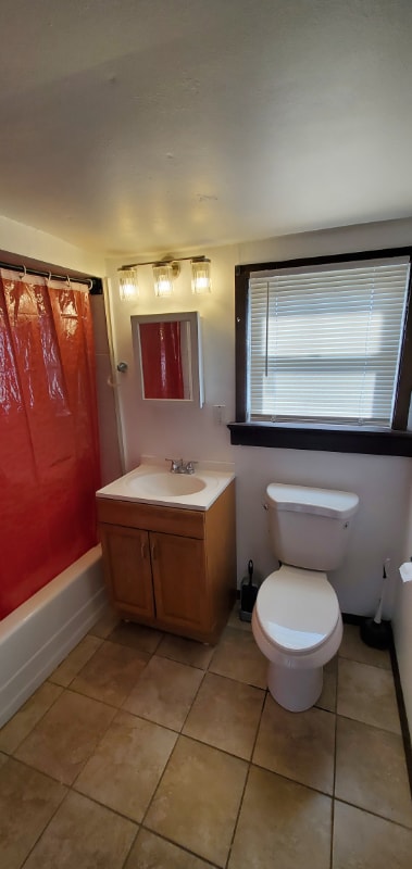 Photo - 2203 Gaebler Ave