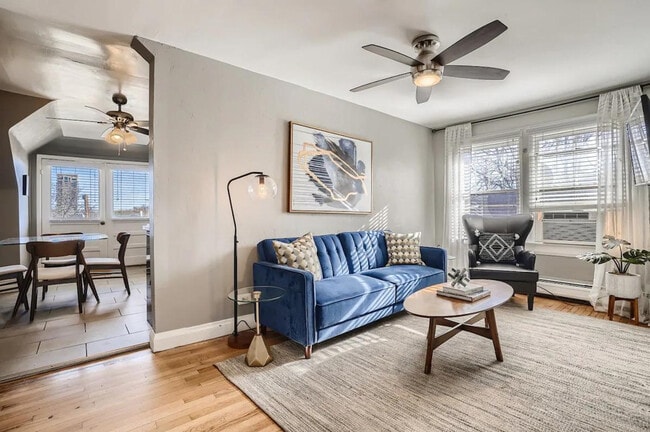 Photo - 1660 N Gaylord St Apartamento Unidad ID1026266P
