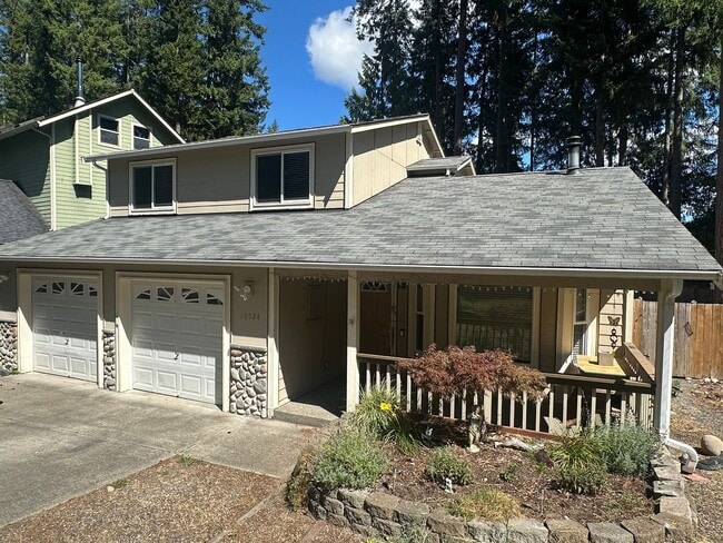 Building Photo - Your Private Lake Retreat Awaits in Clearwood Rental