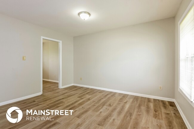 Photo - 1513 S Oxford St