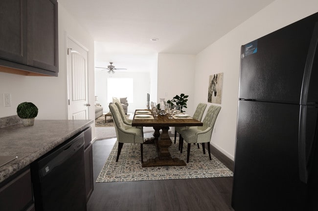 Photo - Camden Crest