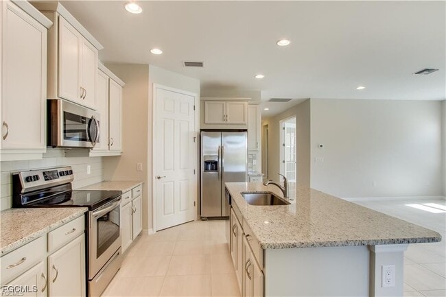 Photo - 15230 Torino Ln