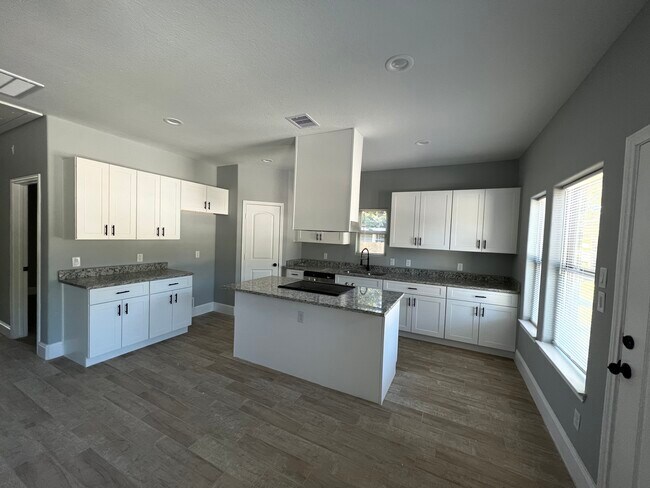 Photo - 5754 Reed Rd Unit A