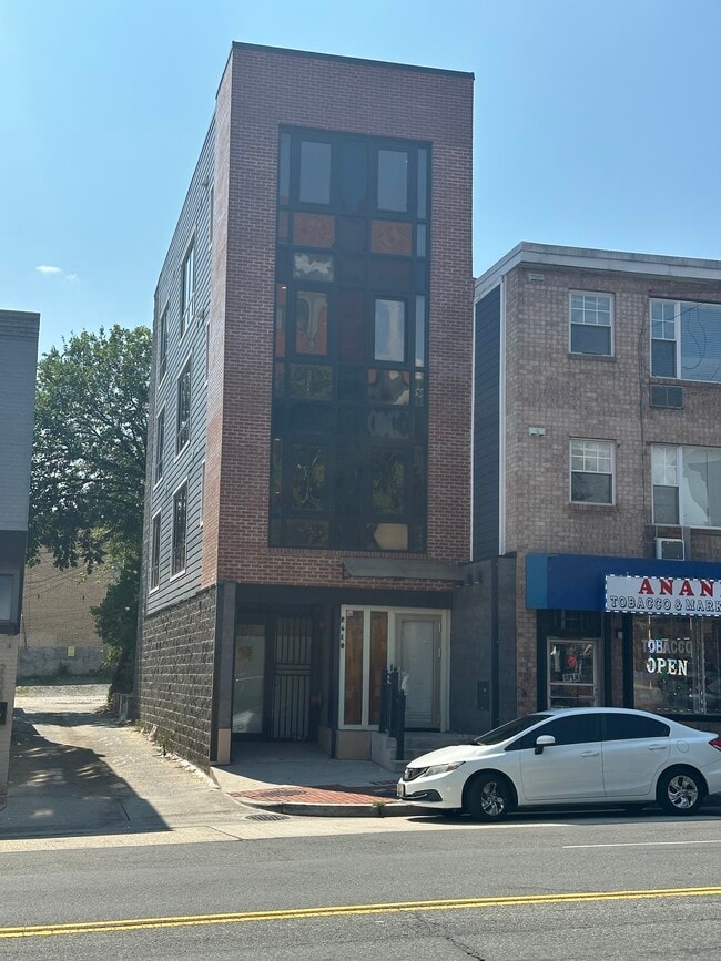 Building Photo - 2610 Georgia Ave NW Unit 1 Rental
