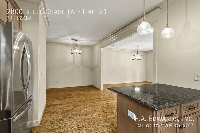 Photo - 2800 Belle Chase Ln