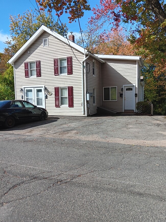 Photo - 74 Greenwood St Unit B