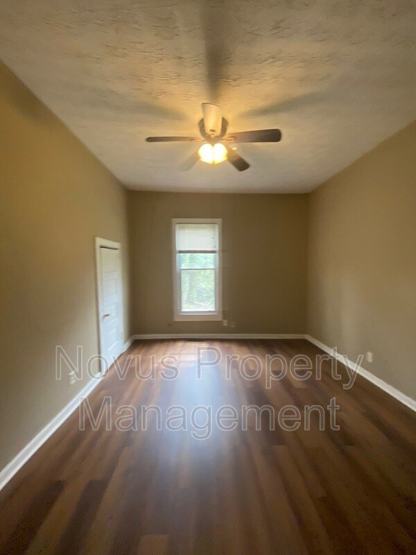 Photo - 222 First Street