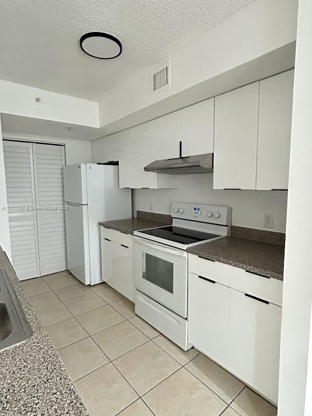 Photo - 450 S Park Rd Condo Unit 5-208