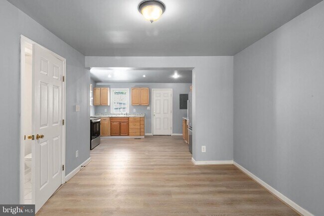 Photo - 6552 Parnell Ave
