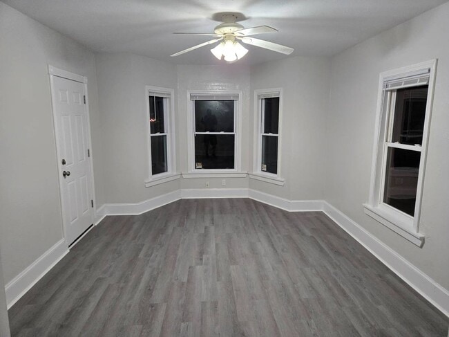 Photo - 13 Snell St Unit 13 Snell st