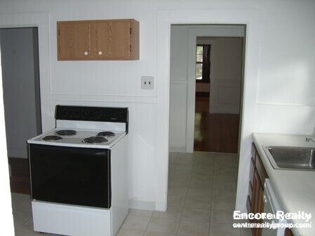 Photo - 281 Lowell Ave Unit 1