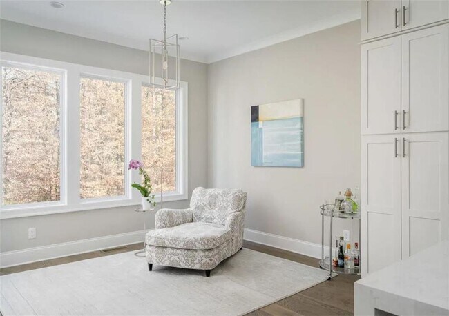 Photo - 4518 Collins Ave