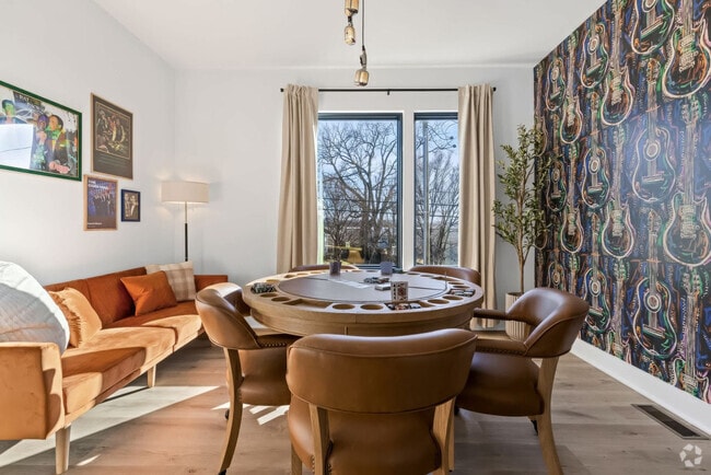 Building Photo - 554 Rosedale Ave Unit ID1245504P Rental