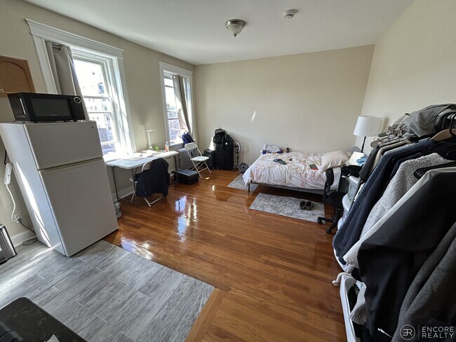 Photo - 1185 Commonwealth Ave Unit 19