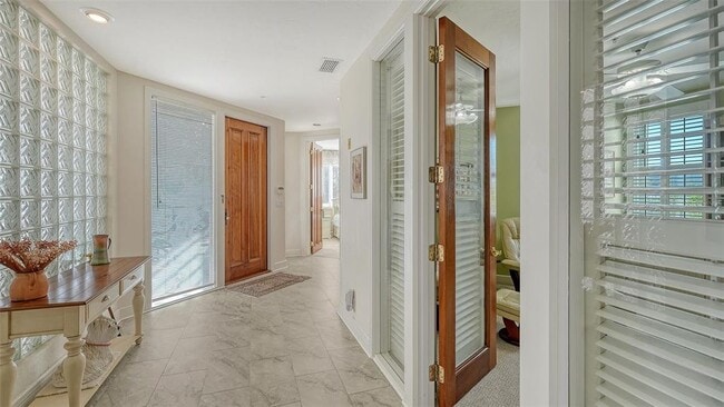 Photo - 350 Gulf of Mexico Dr Unit 211