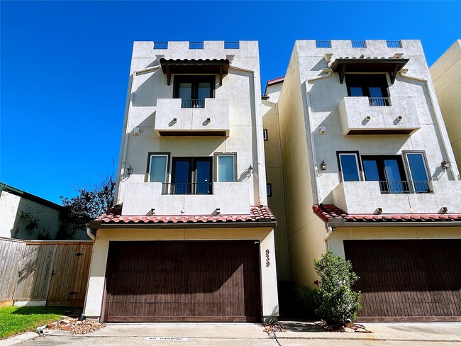 Photo - 939 Queen Annes Rd