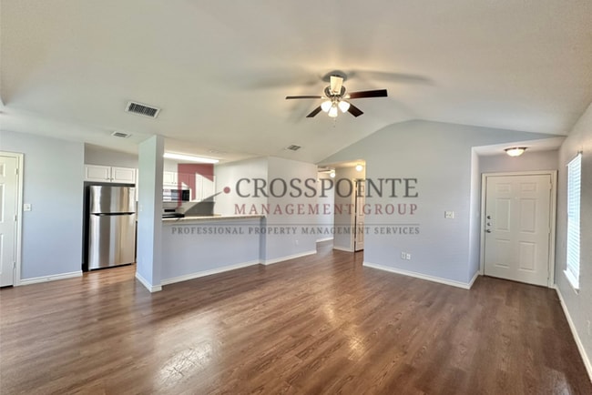 Photo - 2 Bedroom 2 Bath Duplex at Mansion Creek in Tyler! 1/2 OFF your first full month’s rent!