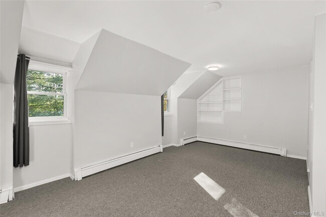 Photo - 174 Mills Pond Rd Unit 2D