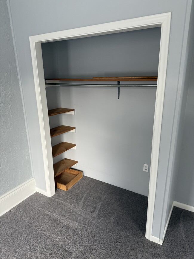 Photo - 100 N Jefferson St Unit #1