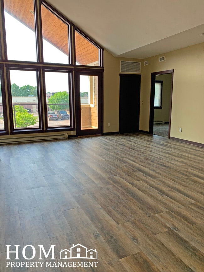 Photo - 261 Bunting Ln Unit A