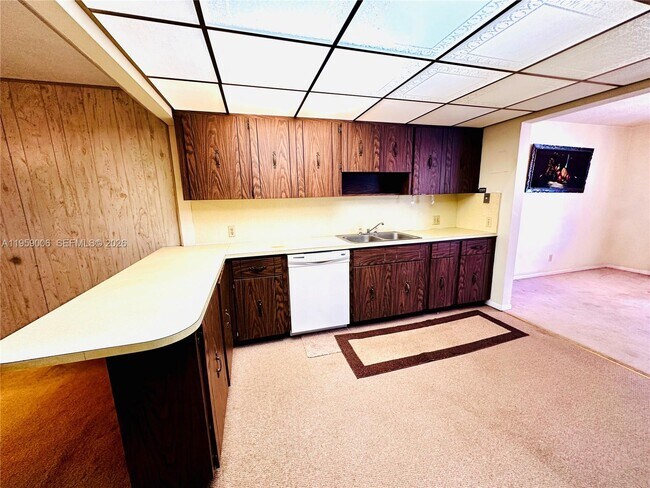 Photo - 2601 NE 32nd St Unidad 2