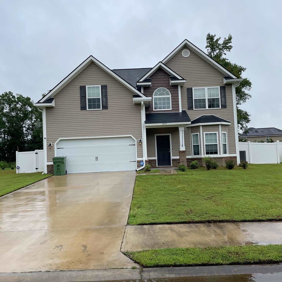Home For Rent - Home For Rent