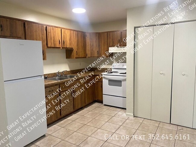 Photo - 2009 NE 17th Pl