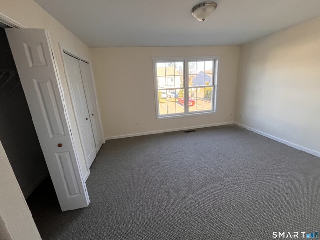 Building Photo - 2470 Boston Post Rd Unit 3