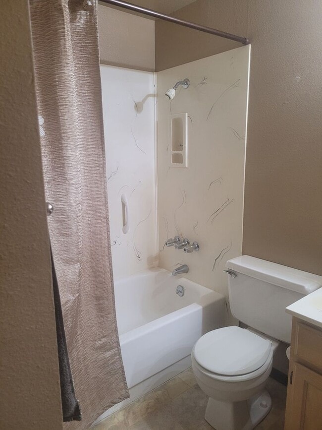 Photo - FOR RENT On the Green Condo (golf course) Unit 104