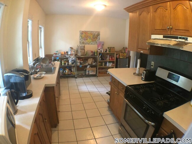 Photo - 14 Curtis Ave Unit 2