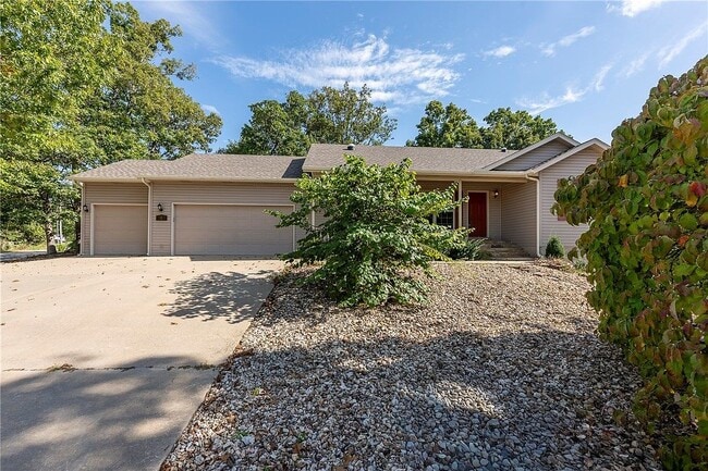 Photo - 1 Portland Cir