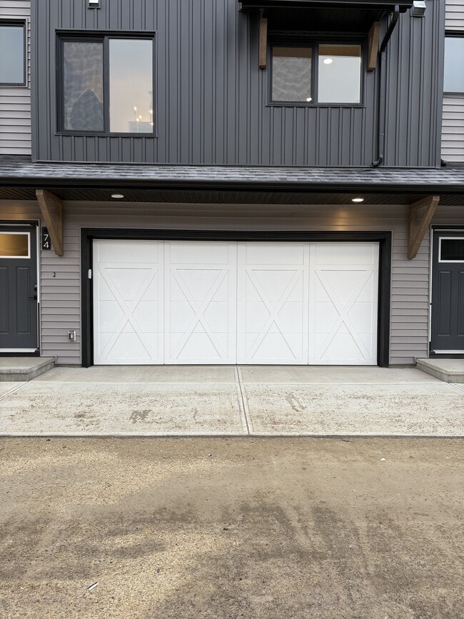 Photo - 1025 Secord Promenade