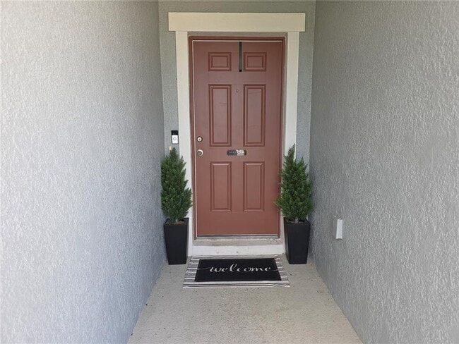 1569 Effra Wy