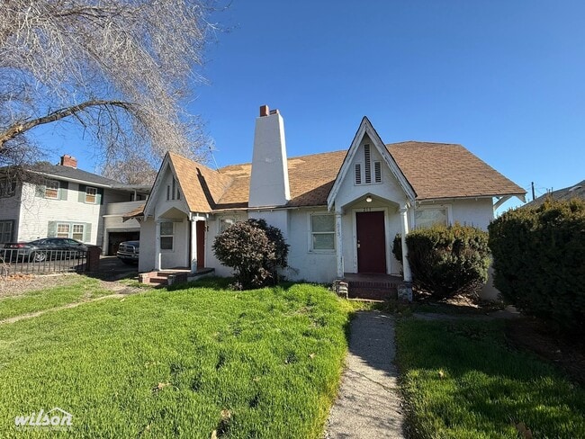 Photo - 211 S 16th Ave Unit 213