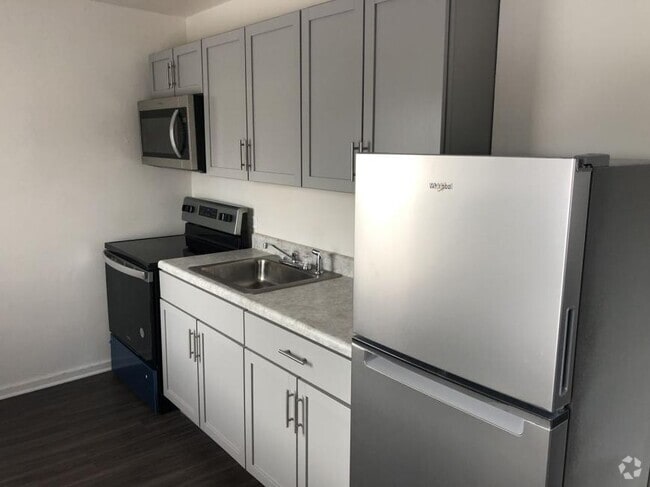 Building Photo - 1 bedroom in Chicago IL 60626 Unit 501 Rental