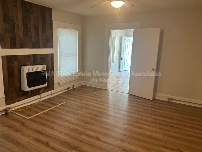 Photo - 1104 Meriwether St