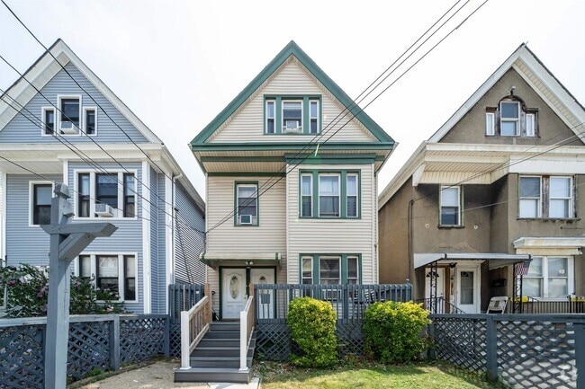 Building Photo - 60 Randolph Ave Unit 3-3 Rental