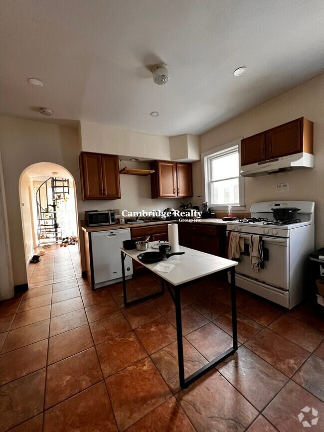 Building Photo - 51 Porter Rd Unit T Rental