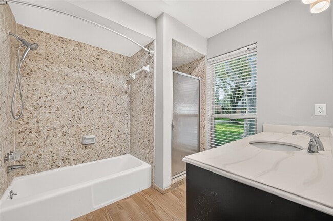 Photo - 2103 Winged Foot Dr