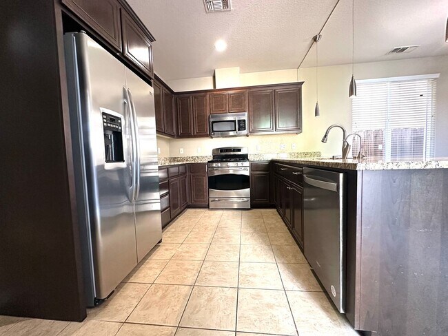 Photo - Spacious Home in Prime Turlock Location