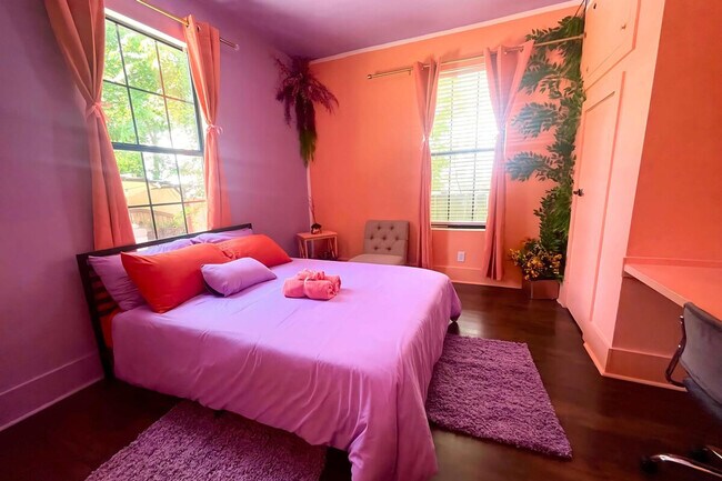 Photo - 2705 E 3rd St Unit SI ID1492681P