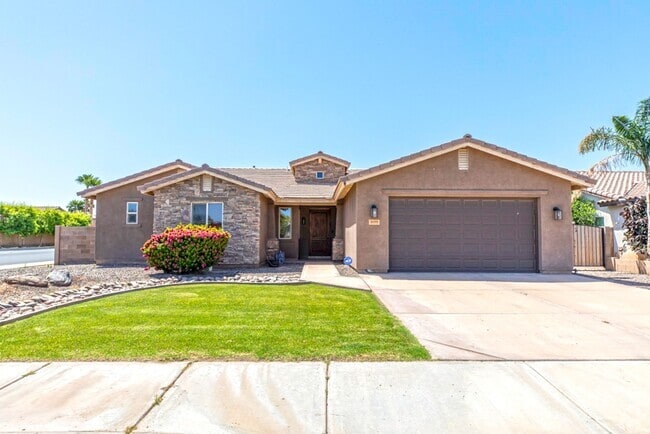 Building Photo - Livingston Ranch Rental