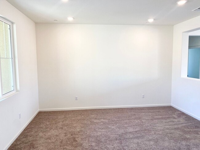 Photo - Spacious 4-Bed, 2-Bath Single-Level Home Near Boris Elementary