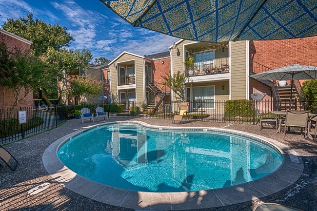 Woodcreek Village Apartments