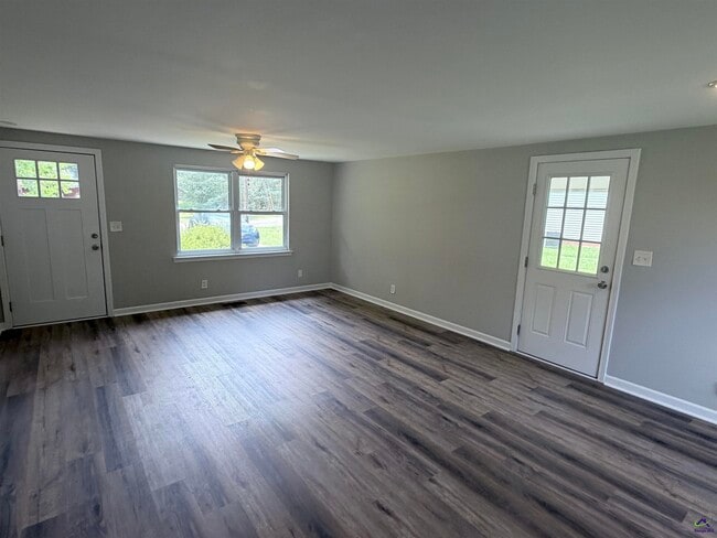 Photo - 516 Ochlahatchee Dr