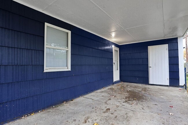 Photo - 4691 Janis Dr