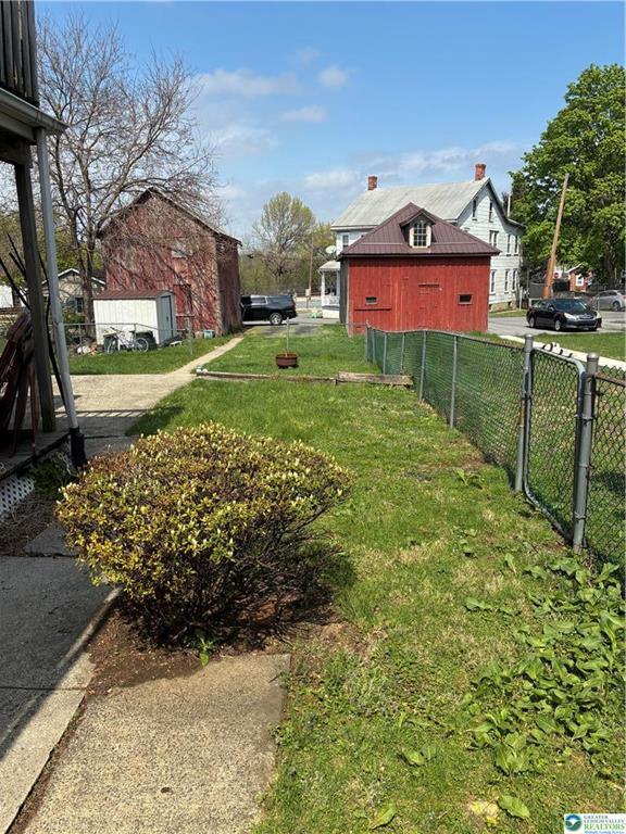 Photo - 31 W Main St