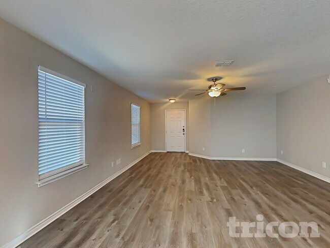 Photo - 2417 Cotton Forrest